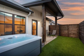 Eagle's Landing - Couples getaway with Hot Tub
